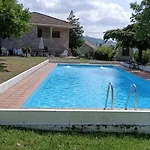 La Camelia *